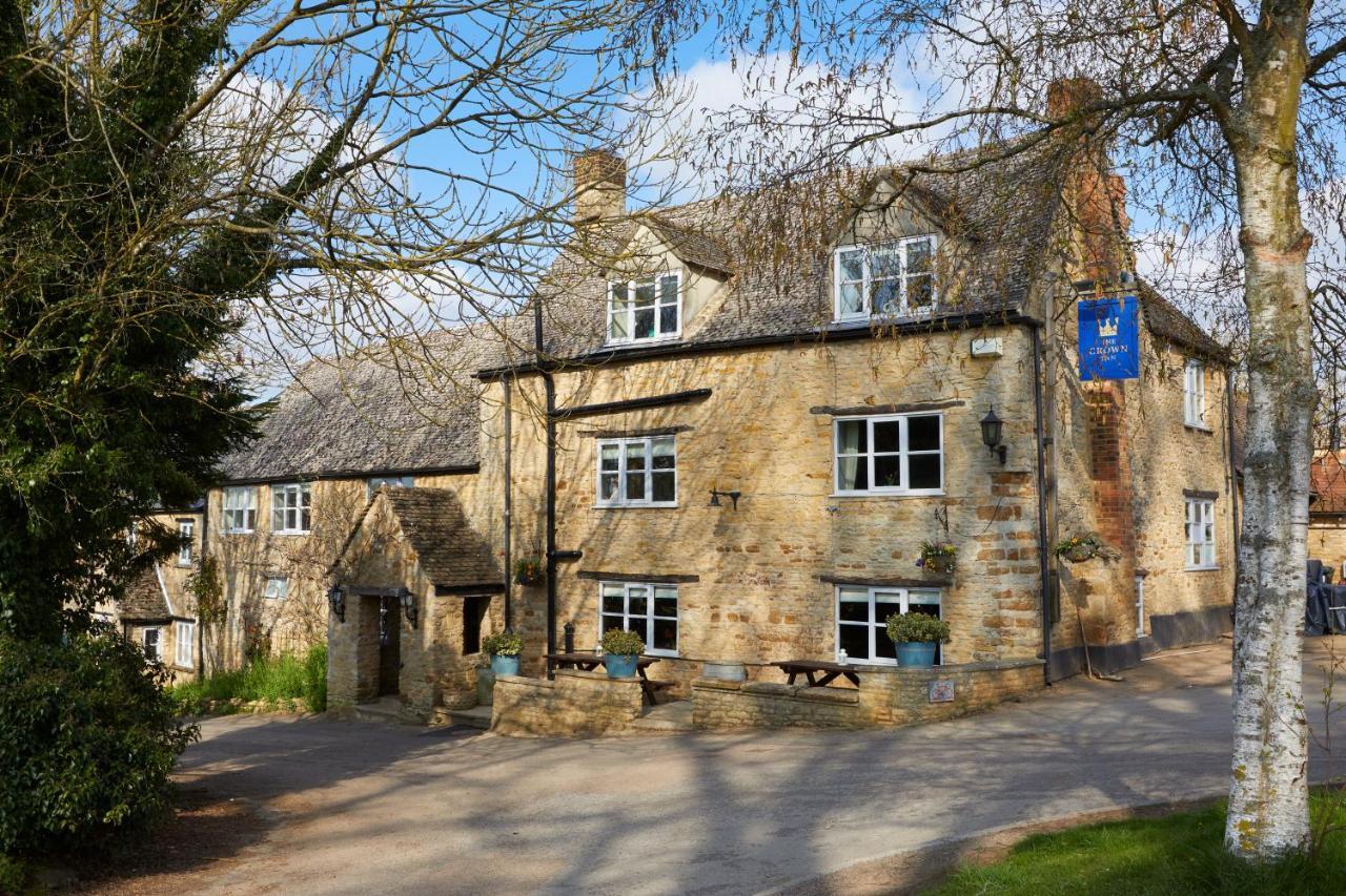 The Crown Inn, Church Enstone 奇平诺顿 外观 照片